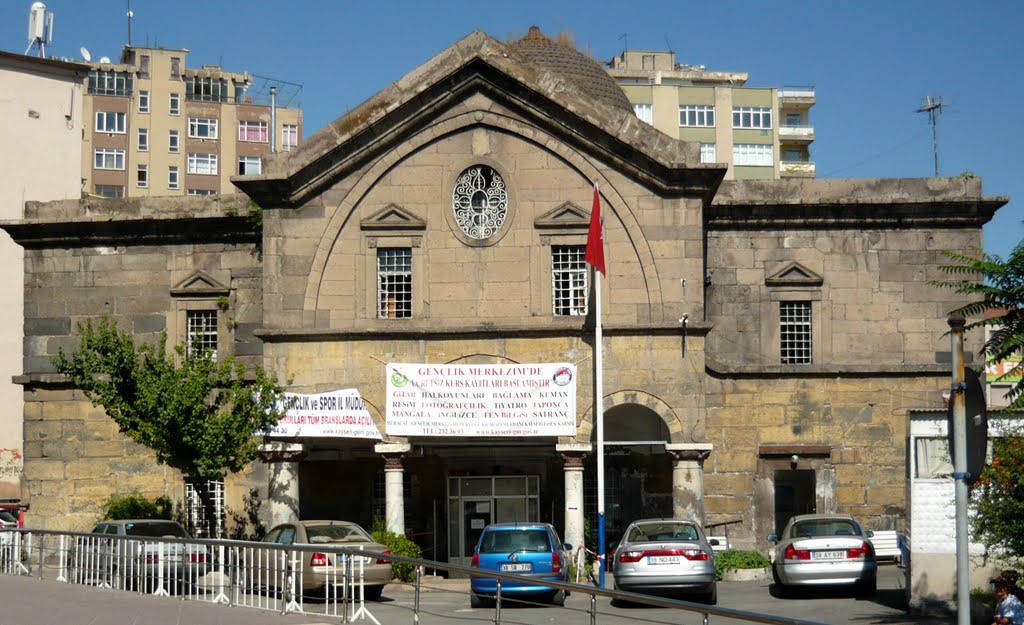 Kiçikapı gençlik merkezi / Surp Asdvadzadzin church (Kayseri) by ismail38_1903