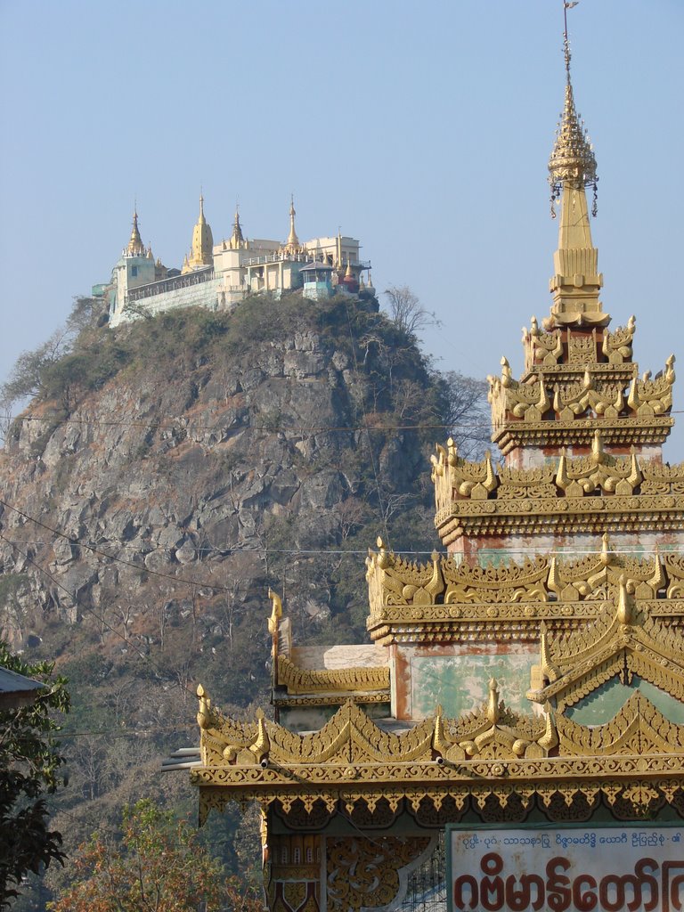 Mount Popa, Taungbaw by picsonthemove