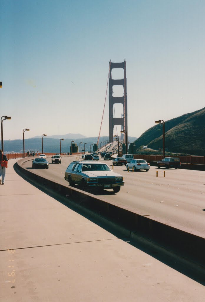 Golden Gate - a ponte mais famosa nos Estados Unidos by Peter  Nikolov