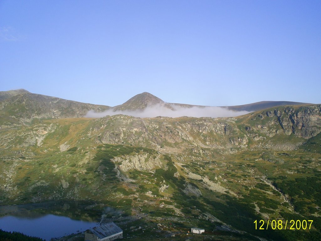 Peak Kabul 2600 m, Rila, Bulgaria by yogimax