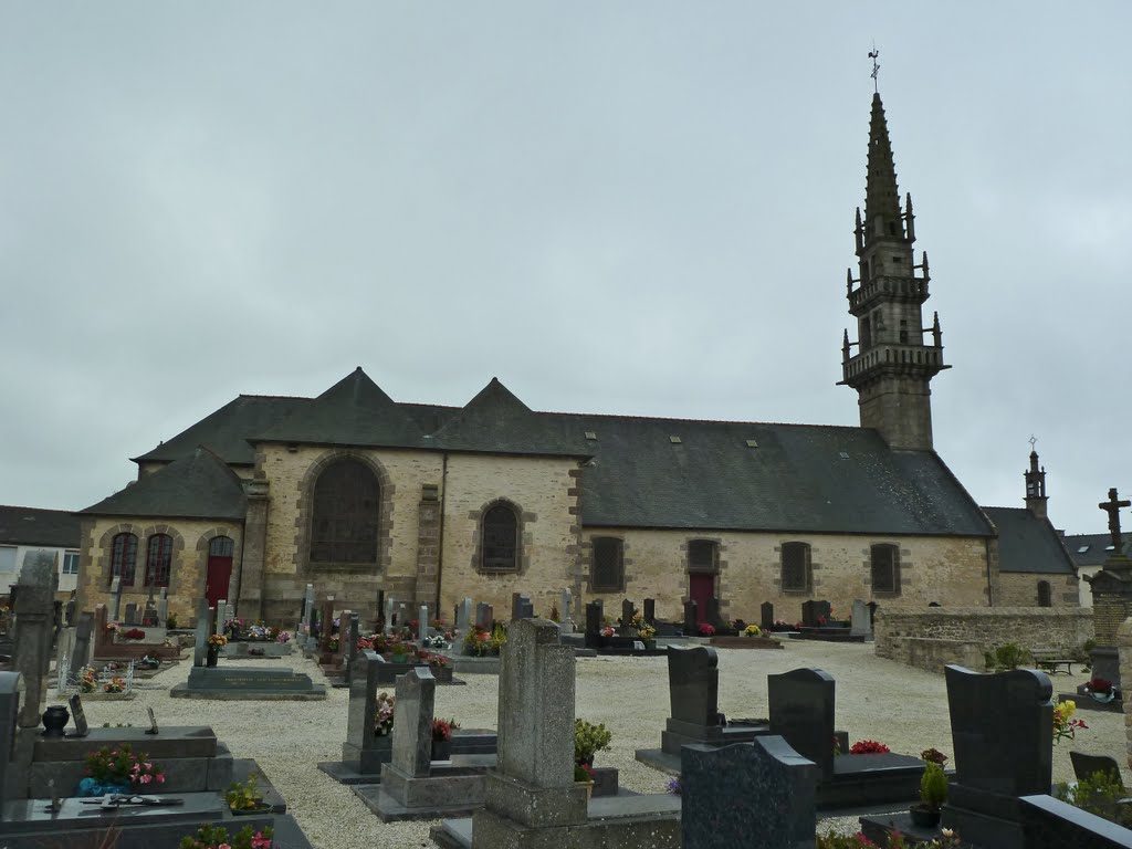 L'église St-Pierre et St-Paul de Milizac (17e. s) by FGuertin