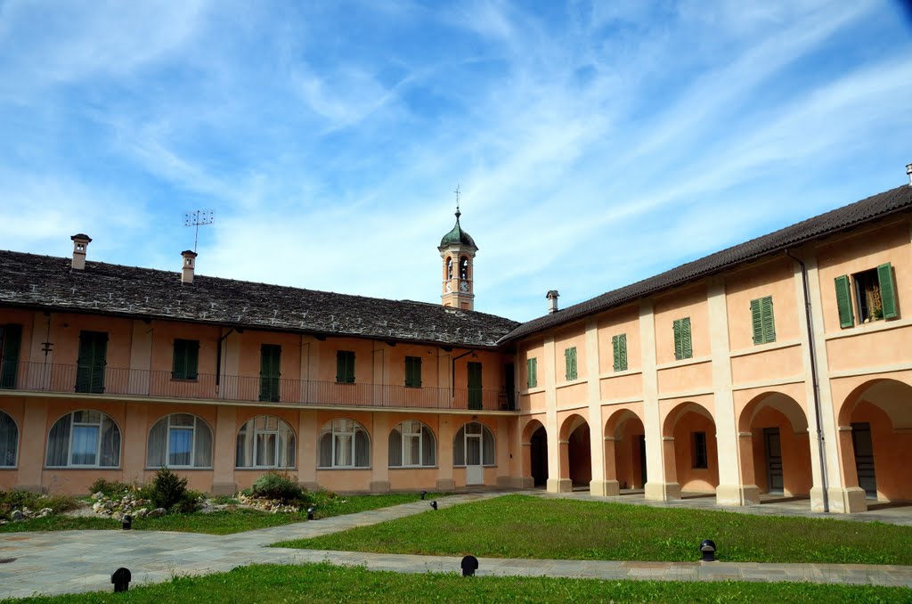 Boves: Santuario di Madonna dei Boschi. Ala a sudest sec XVII by violapinnata