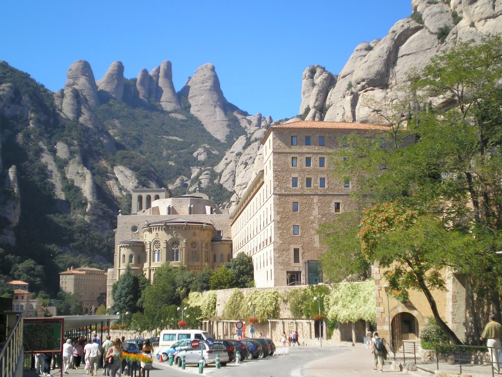 Abadia Montserrat by Jesus Verdu