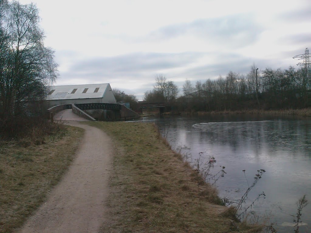 Deepfields Junction Birmingham Canal by quercusia