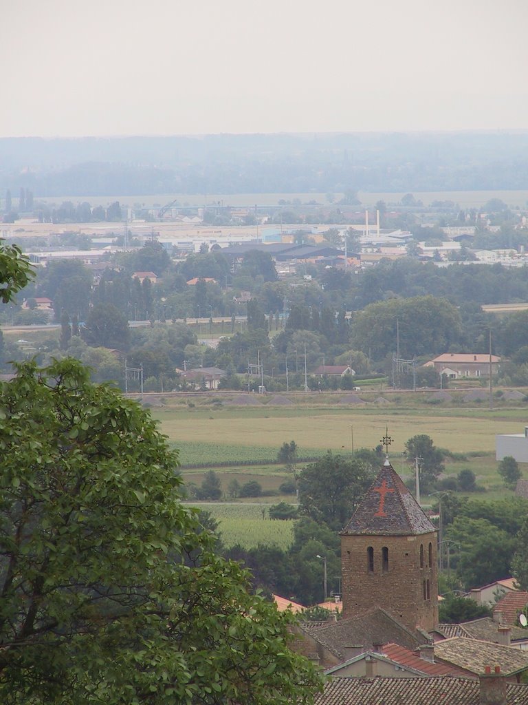 Eglise de Vinzelles et Macon by gsrider