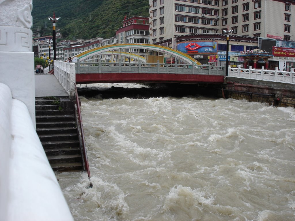 Kangding flood river by koreabo