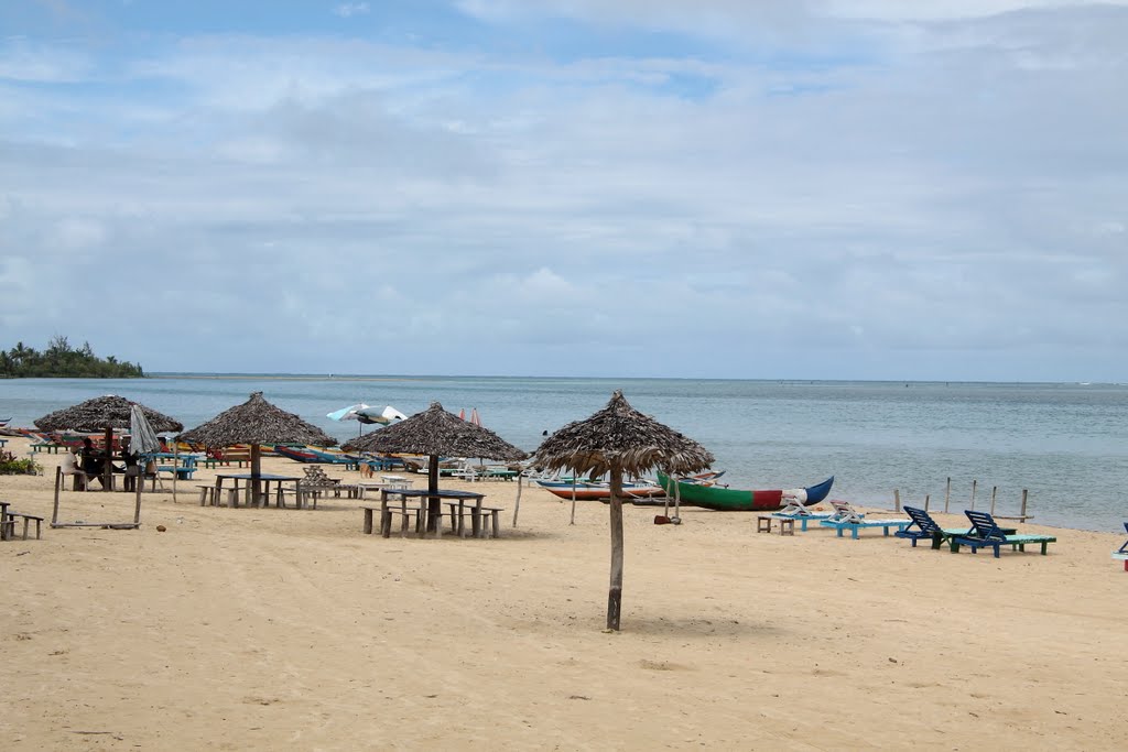 Plage de Foulpointe by MING Sylvain