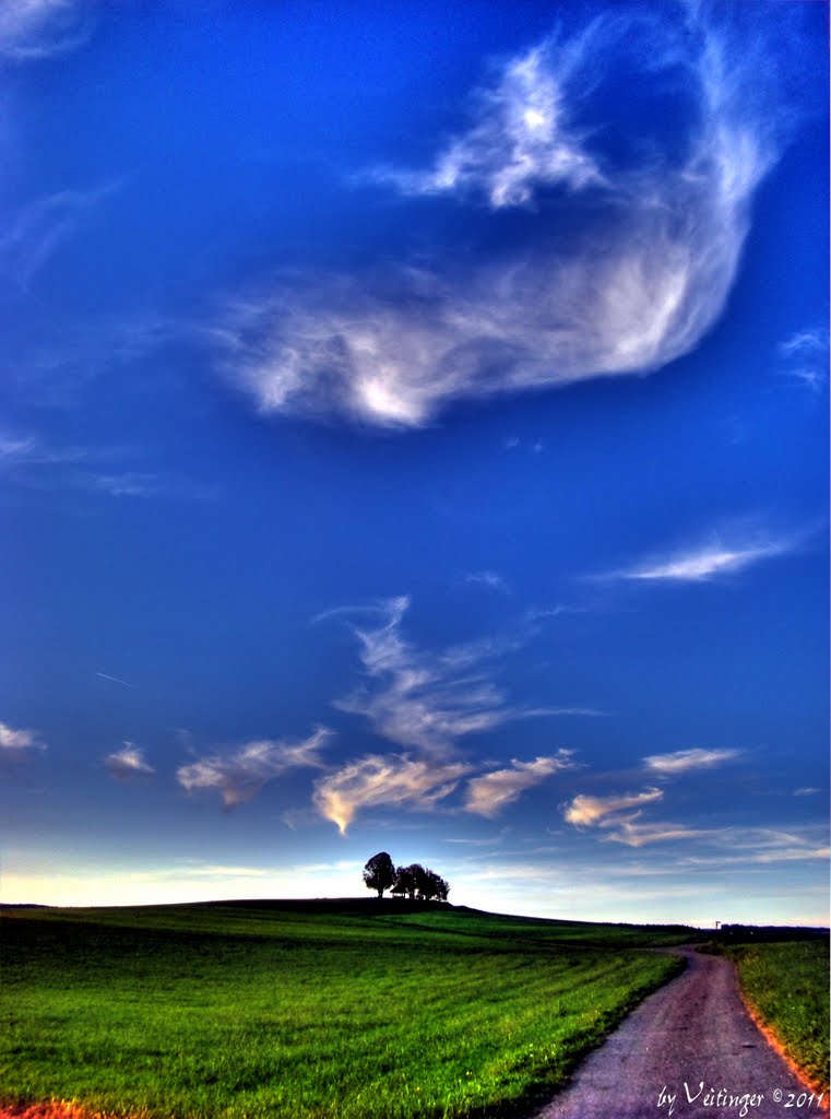 Wolken überm Gupfen by Veitinger