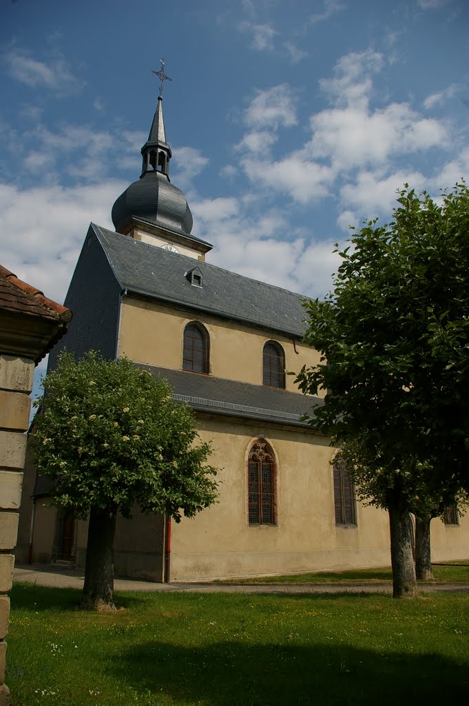 Kirche in Sarre-Union by JuBaSa