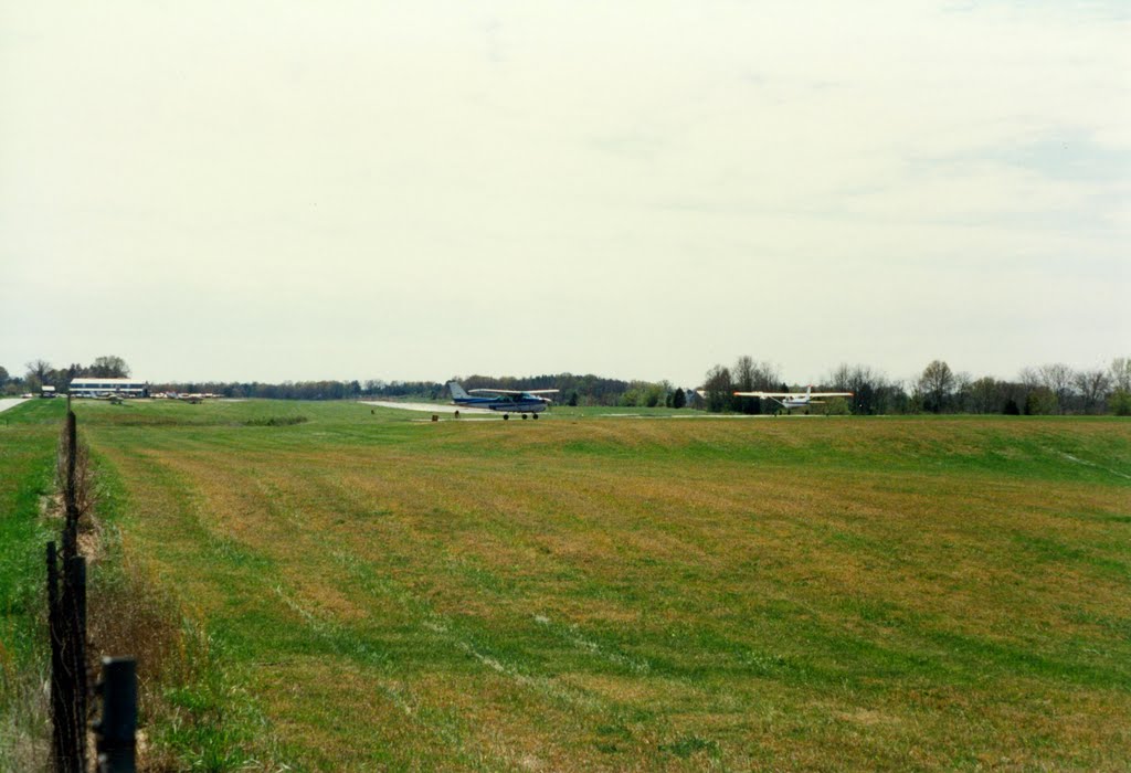 Planes ready for Takeoff on Runway 19 at William L. Whitehurst Field, Bolivar, TN by Scotch Canadian