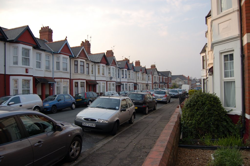 View of Belle Vue Crescent, Llandaff North by hylsalaan