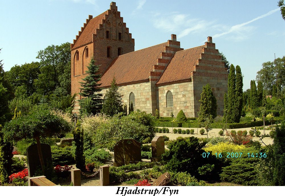 Hjadstrup kirke - Nordfyn by Claude David