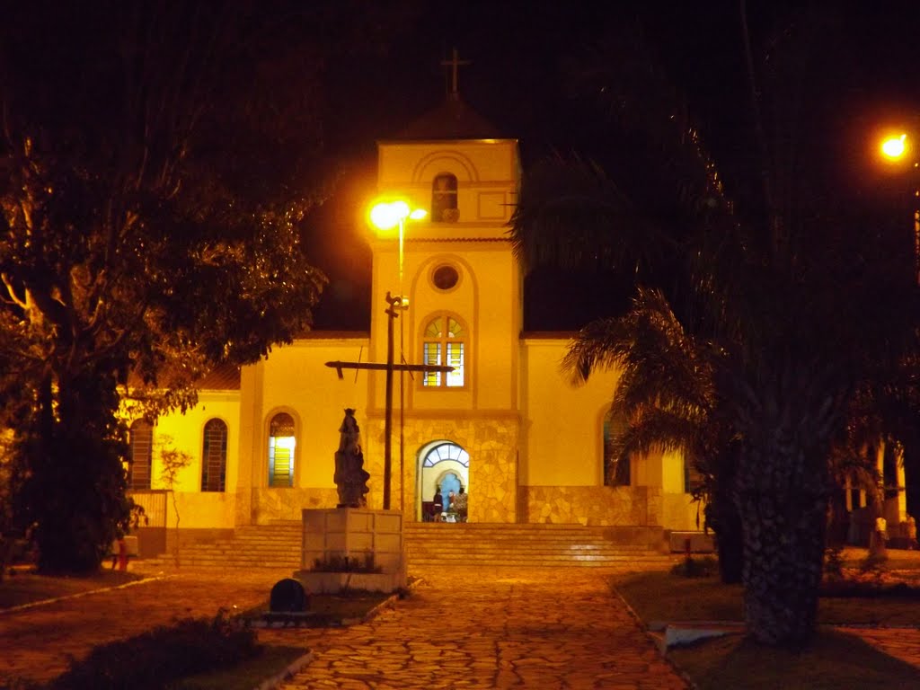 PRAÇA FICA CHICK A NOITE by wender marques