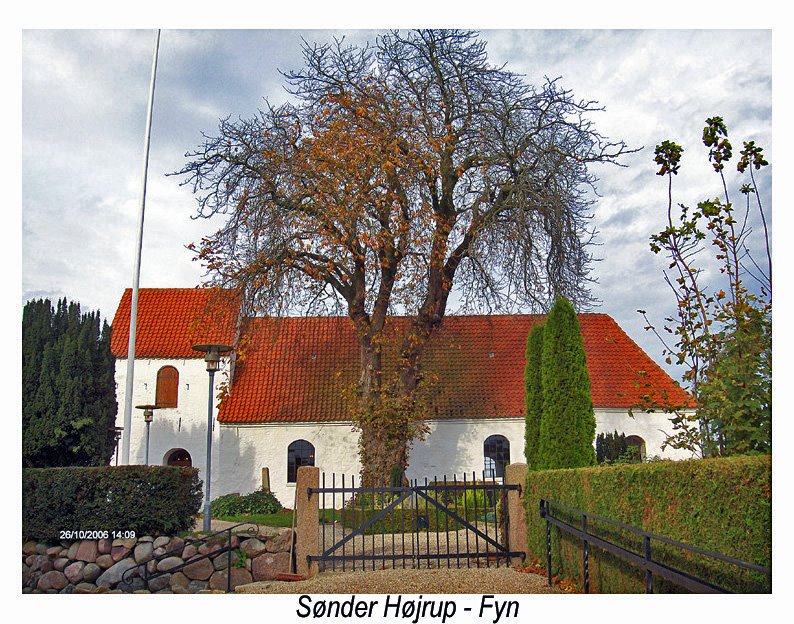 Sønder Højrup kirke - Faaborg/Midtfyn by Claude David