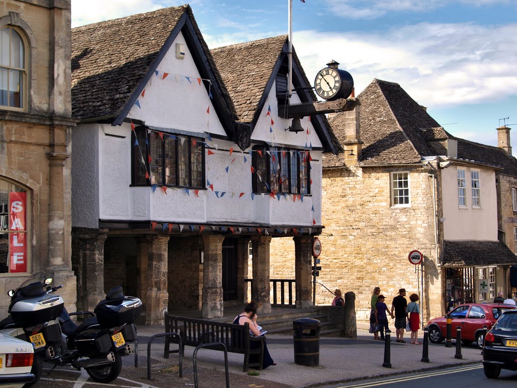 The 'Tolsey' the market hall where tolls were levied on Burford High St. by andrewsbrown