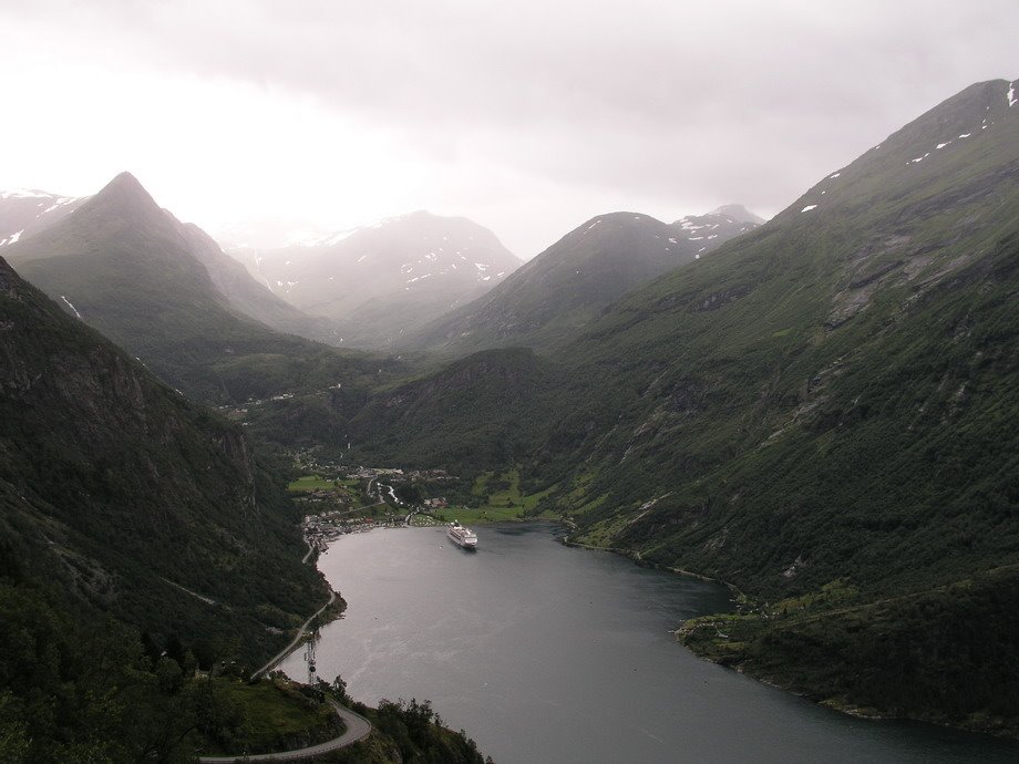 Norway_Geirangerfjord_02 by Danko Remek