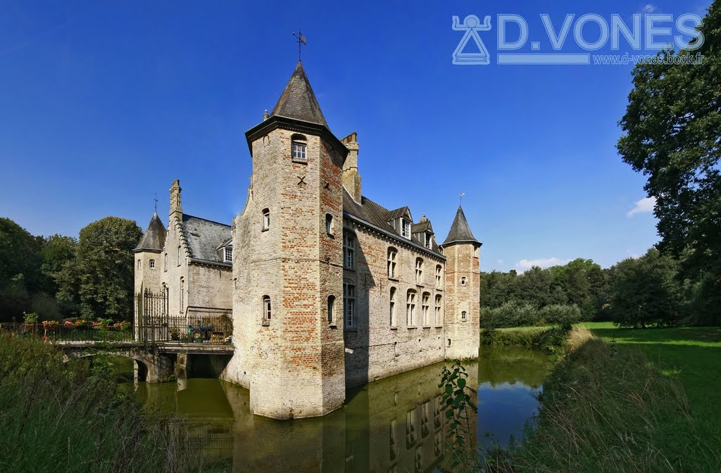 Château Zylof Steene nord pas de calais par d.vones by www.d-vones.book.fr/