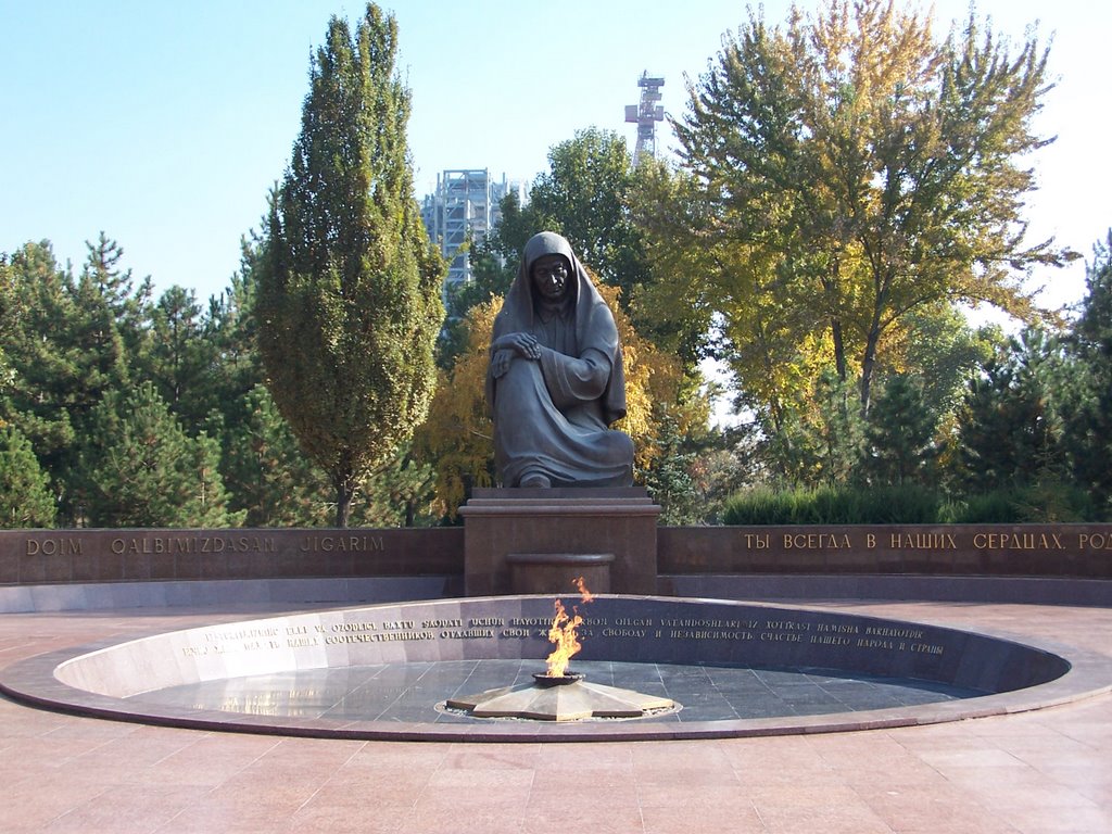 WW2 Monument by piet roestenburg