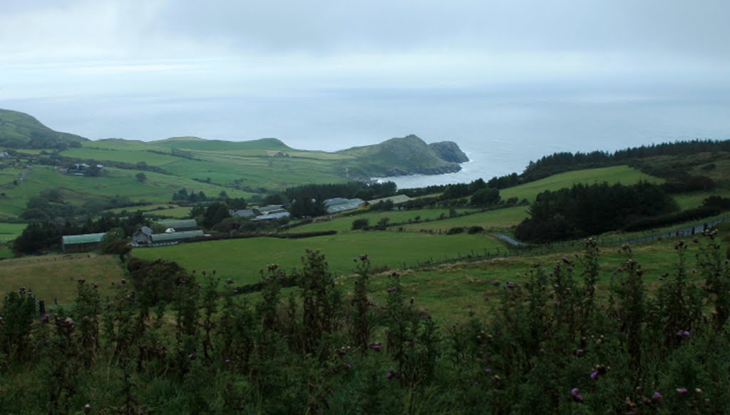 Near Torr Head (Nordirland) by Diana Thurmann