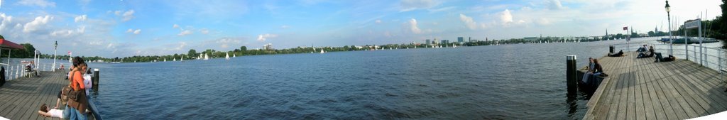 Aussen Alster by faddo