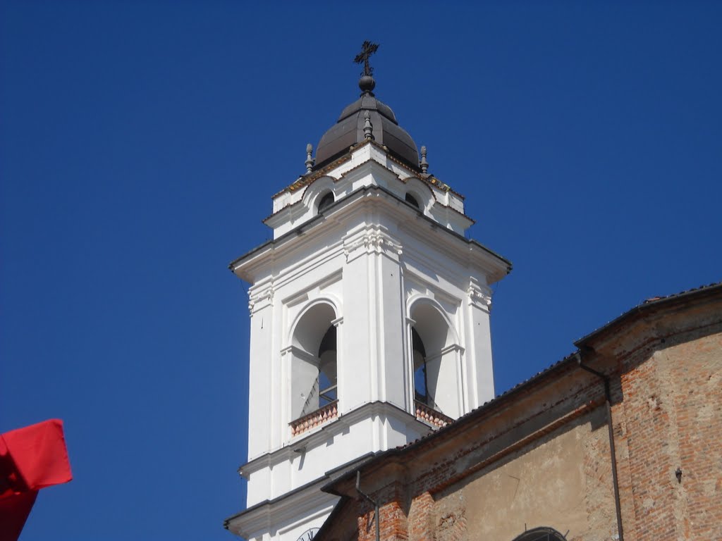 Campanile della Chiesa Parrocchiale di Foglizzo by Lorenzo Pavetto