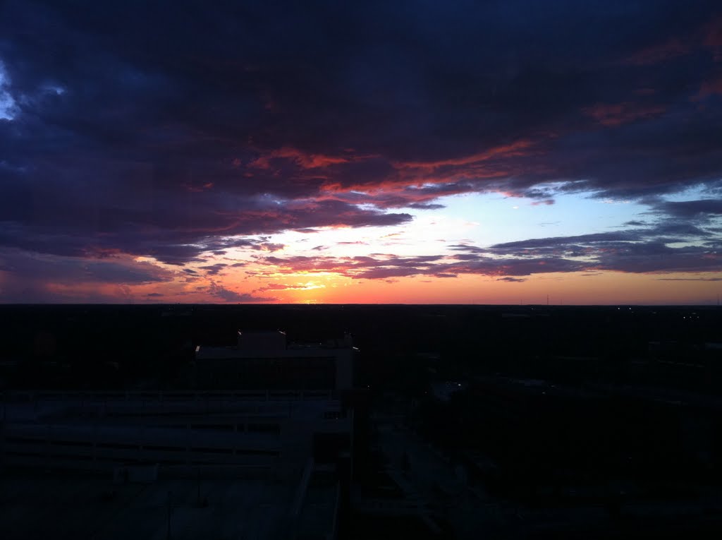 Central Florida twilight by JamppaFL