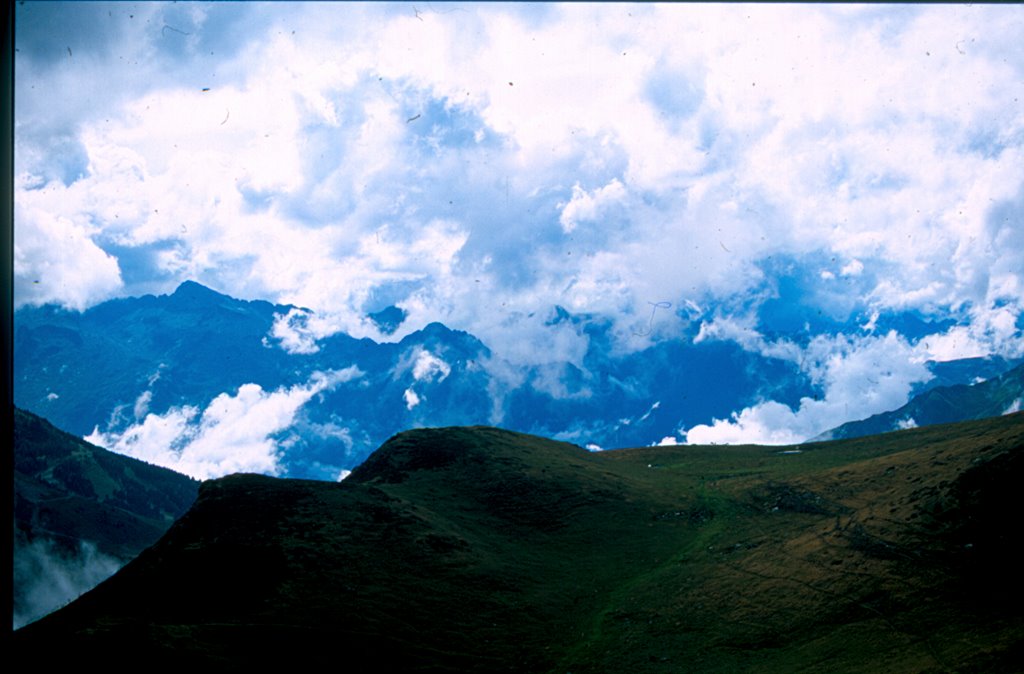 Benasque, Huesca, Spain by cabras