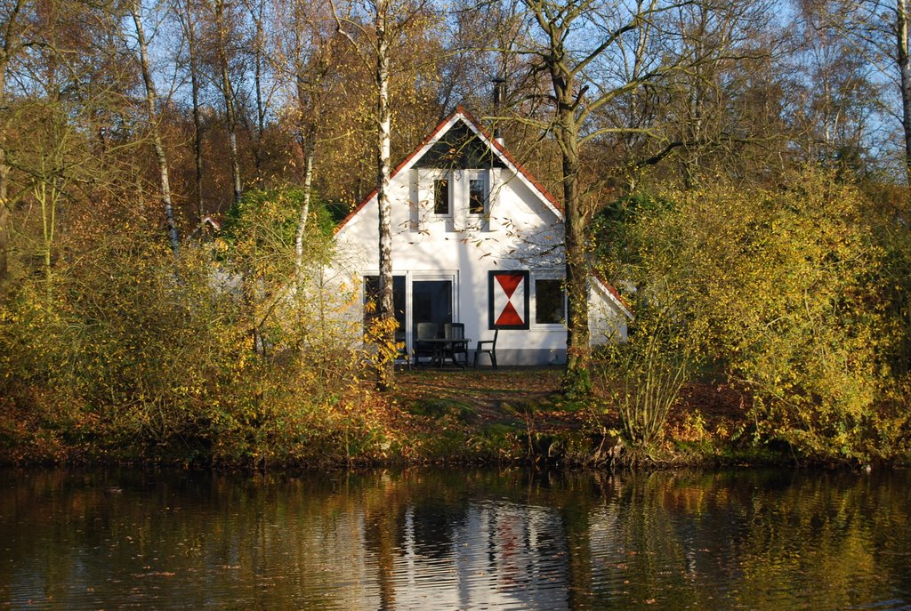 Landal Greenparks Aerwinkel huisje 35 by Bert Niemeijer