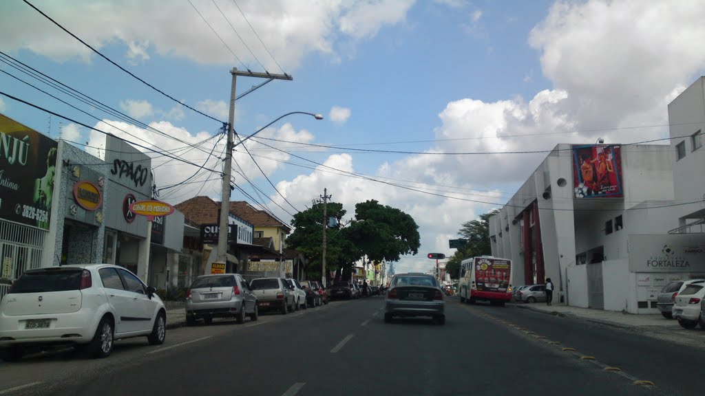 Av. Senhor os Passos - Feira - BA by Andre L. S. Lacerda