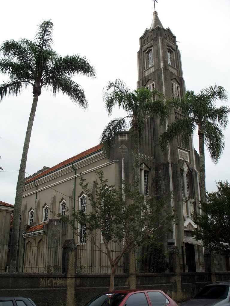 Igreja São Vicente de Paulo, Curitiba, PR, Brasil by BEDENE