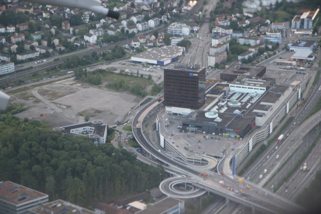 Einkaufszentrum Glatt, Wallisellen by Hp Klinger