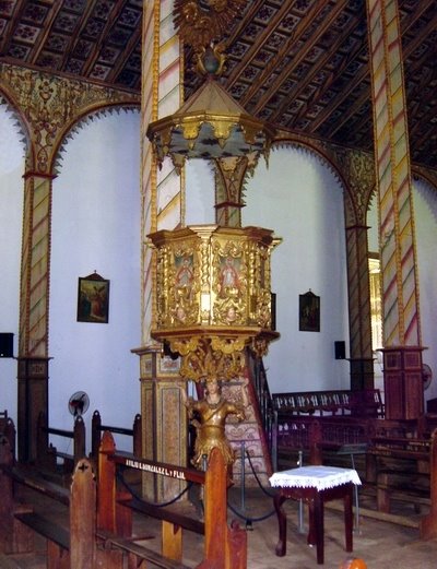 Church of Yaguarón - interior4- Paraguay 2006 by HDingeldein