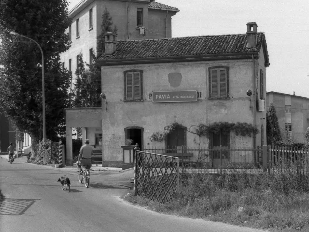 La vecchia stazione di Porta Garibaldi, Pavia. Italy by Dario P. Gastoni