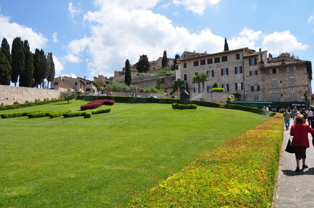 Assisi - San Francesco (The garden and the village) by Antoine Jasser