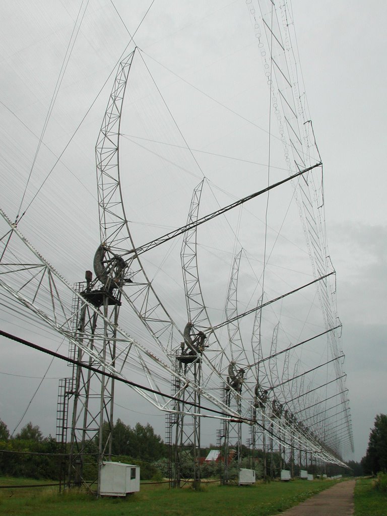 Linear Antenna (jogging trail) by spiderman_frank