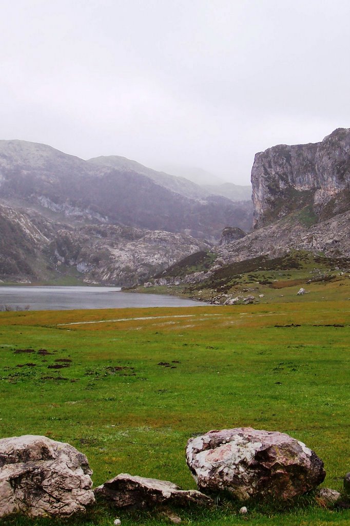 Lagos de covadonga by Alejandro Pérez