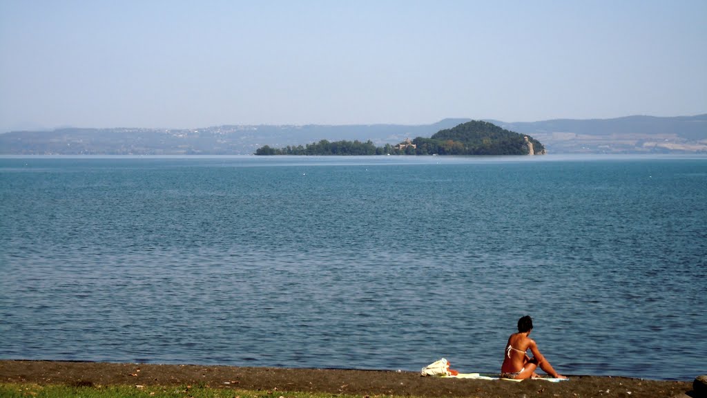 Capodimonte, isola Bisentina by Carlo Mirante