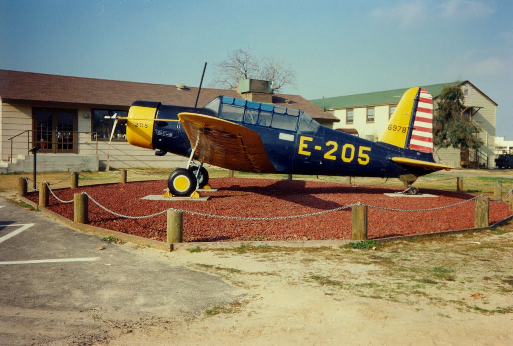 Vultee BT-13 Valiant at Castle Air Museum, Atwater, CA by Scotch Canadian