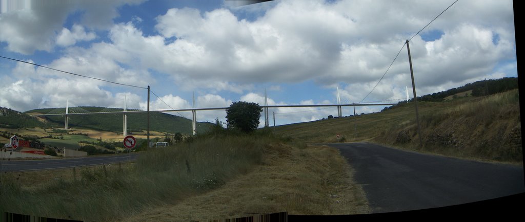 Panorama_millau by wbogner