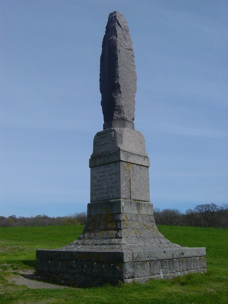 Hammershus - monument - Bornholm by Niels Brandt