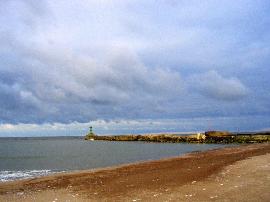 Breakwater by Laima Gūtmane (simka…