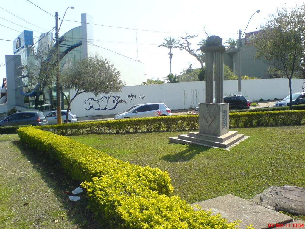 Praça dos Maçons - Nova Campinas (Campinas SP) by Paulo Humberto