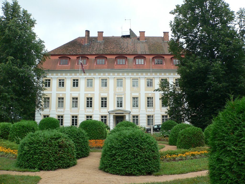 Valtenbergu muiza (manor) in mazsalaca (2006.VIII) by DmitryTelnov