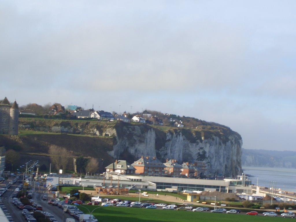 Cliffs of Dieppe by brightonliam