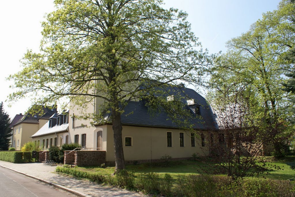 Ev. Heilandskirche, Halle (Saale) by Atheistin