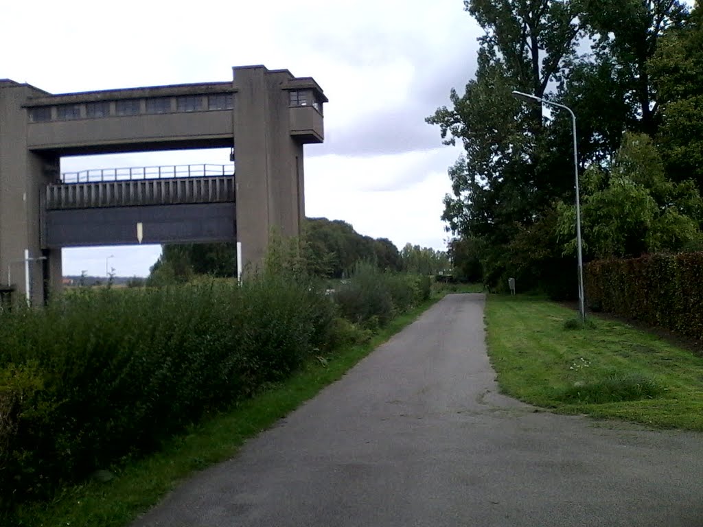 Ankerkade 200, Maastricht, Belgium by Stroosssiicht