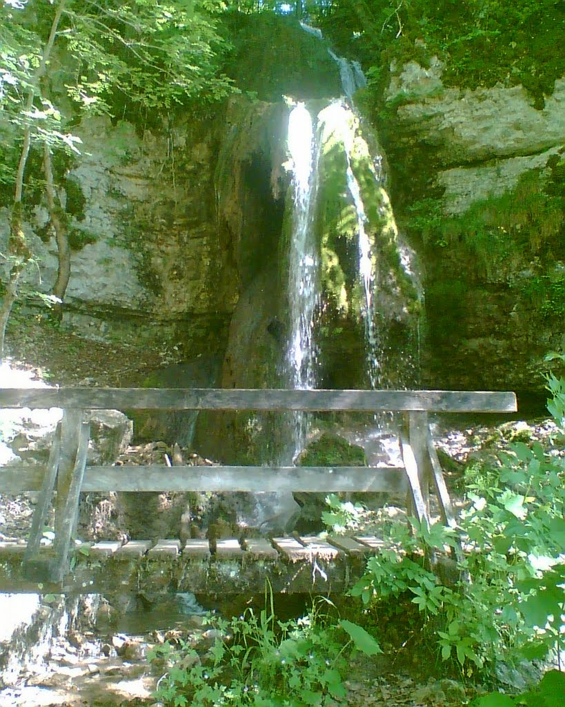 Wutachschlucht_im_Südschwarzwald, Wasserfall by Alpha Tausendsand