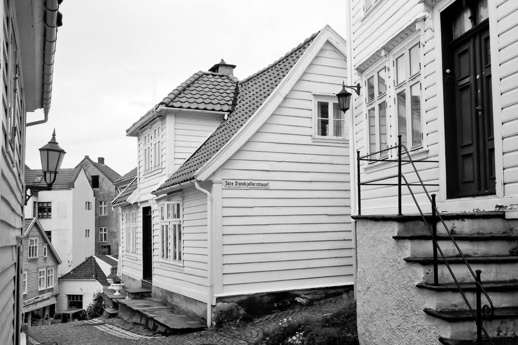 Old Bergen (1990) by PASO