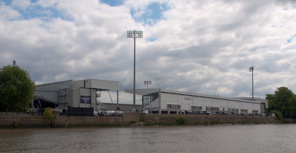 Craven Cottage, Fulham FC Stadium by hti