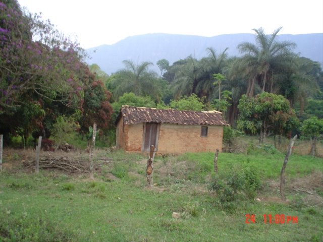 Tapera de cabloco - Serra da Canastra - MG - Br by Antonio Andrade